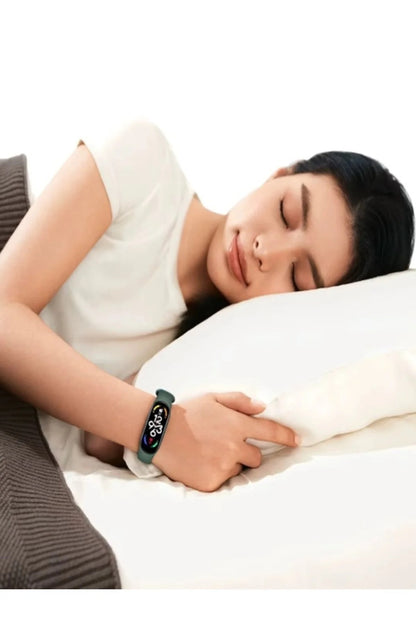 Bratara Fitness M7 de tip Smart Watch, ideala pentru sport si sanatate